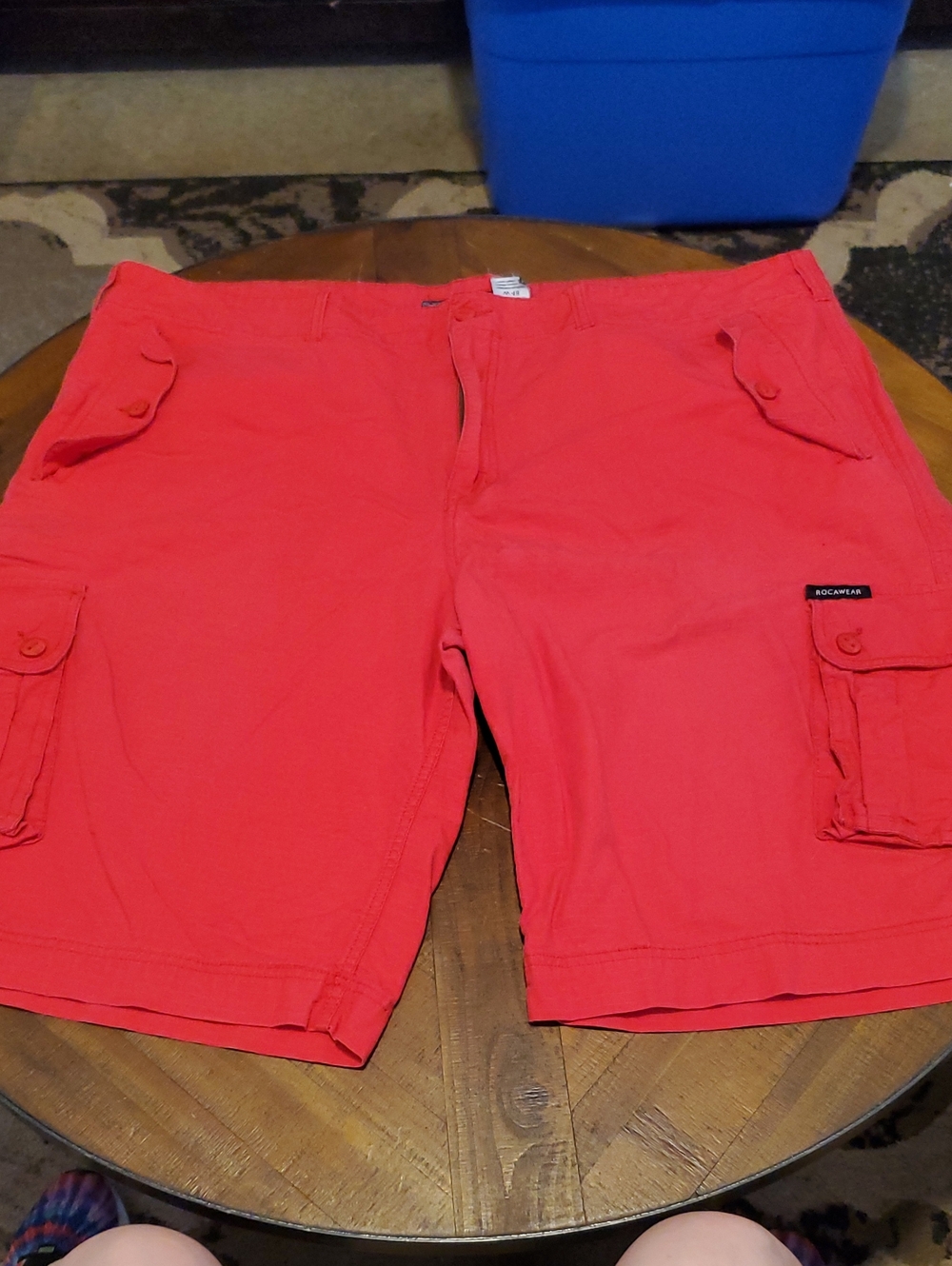 Rocawear Men's Coral-Red Cargo Shorts with Flap Pockets